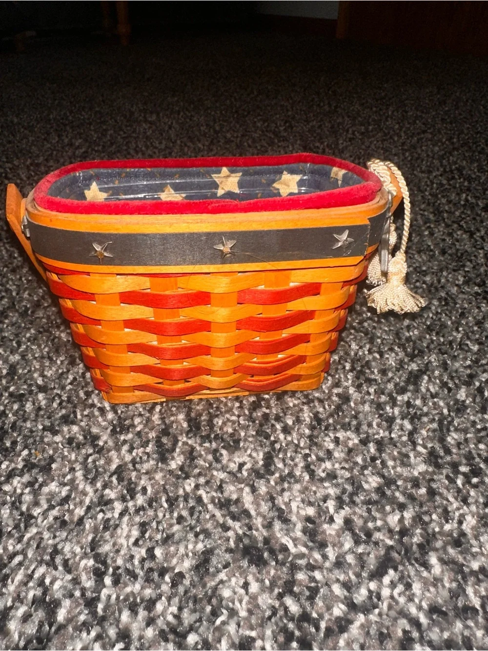Longaberger 2001 Inaugural Mini Basket with Star Liner